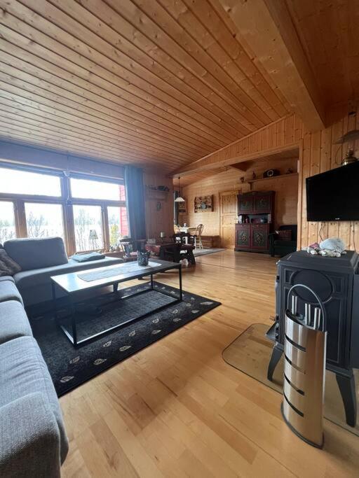 Cozy And Spacious Cabin Svensby Экстерьер фото
