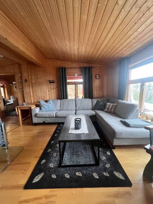 Cozy And Spacious Cabin Svensby Экстерьер фото