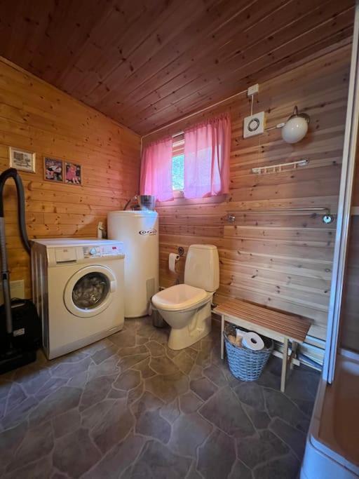 Cozy And Spacious Cabin Svensby Экстерьер фото