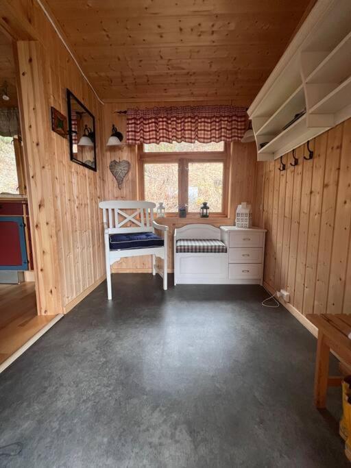Cozy And Spacious Cabin Svensby Экстерьер фото